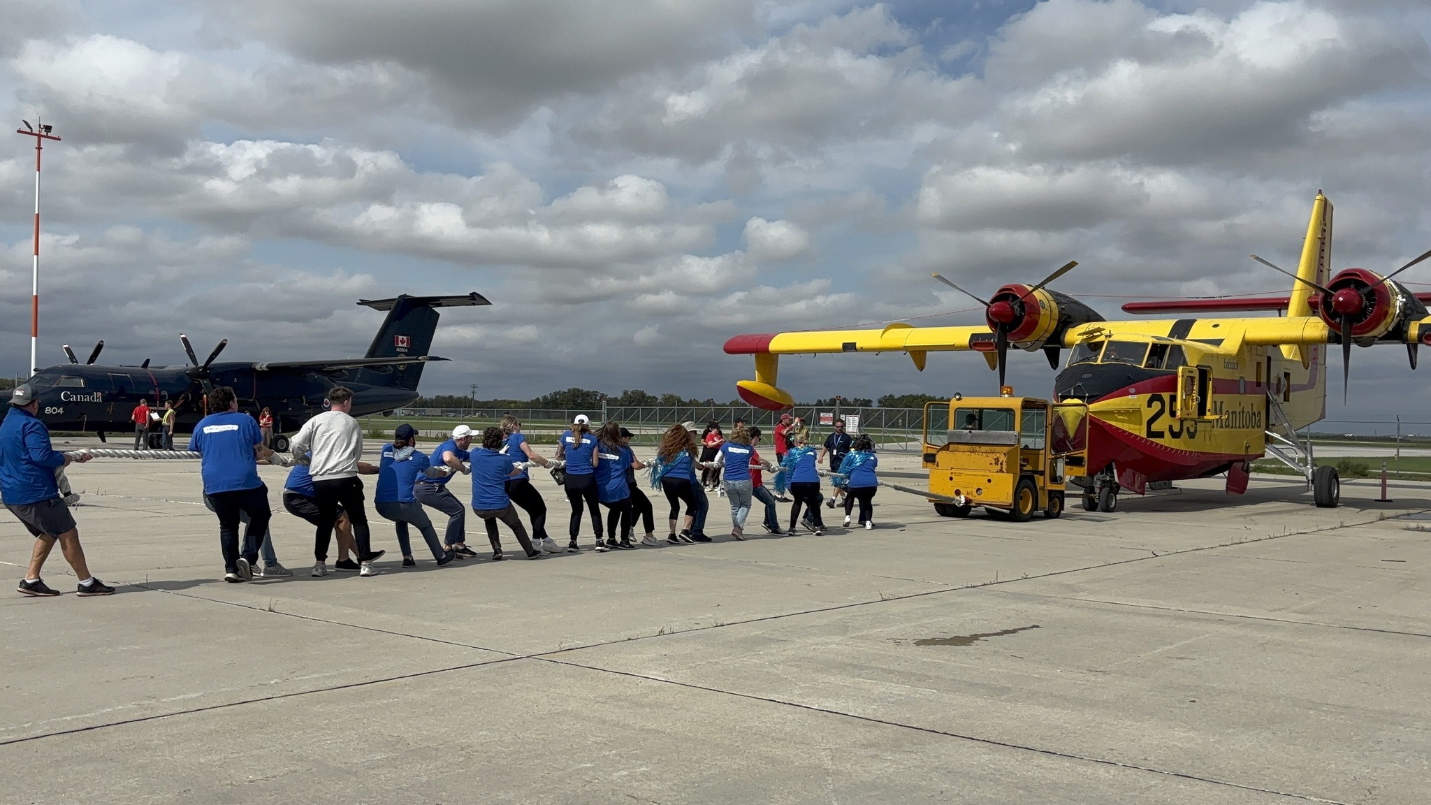 Plane_Pull_2.jpg