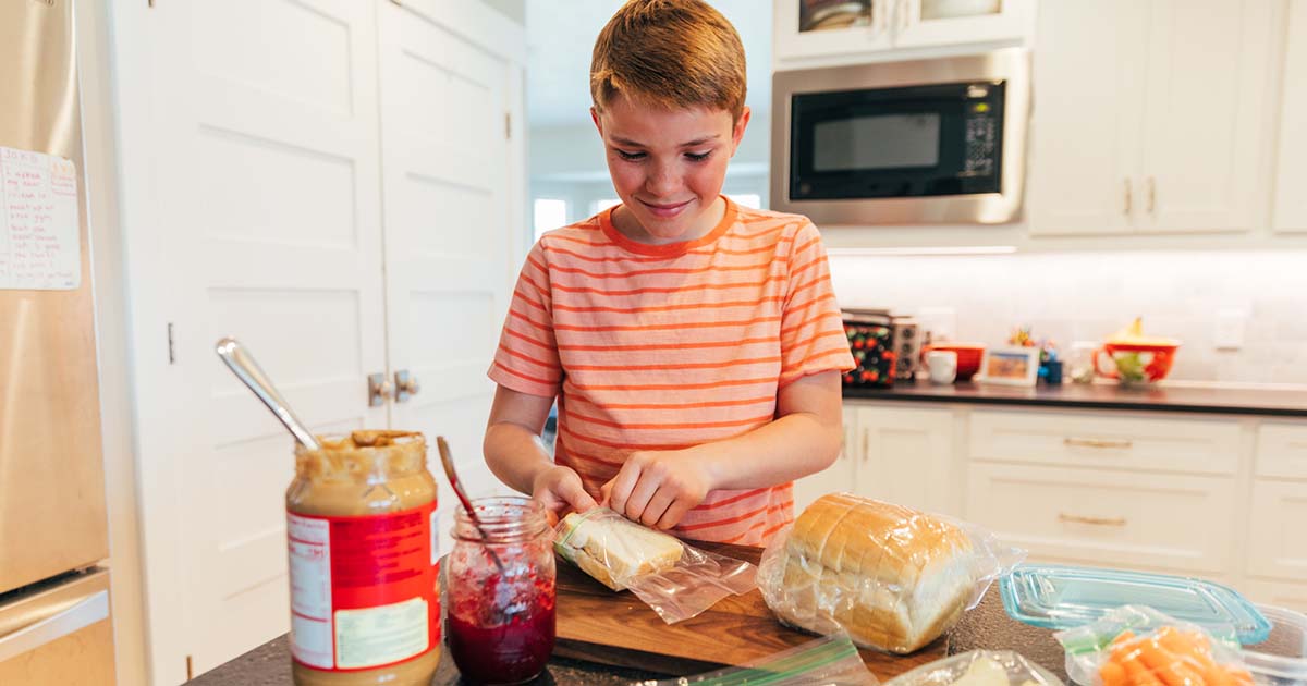 Faites participer les enfants à la préparation des boîtes à lunch