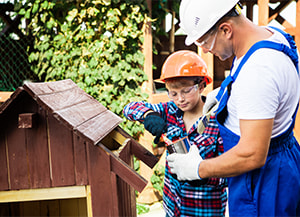 How to Build a Treehouse with the Kids